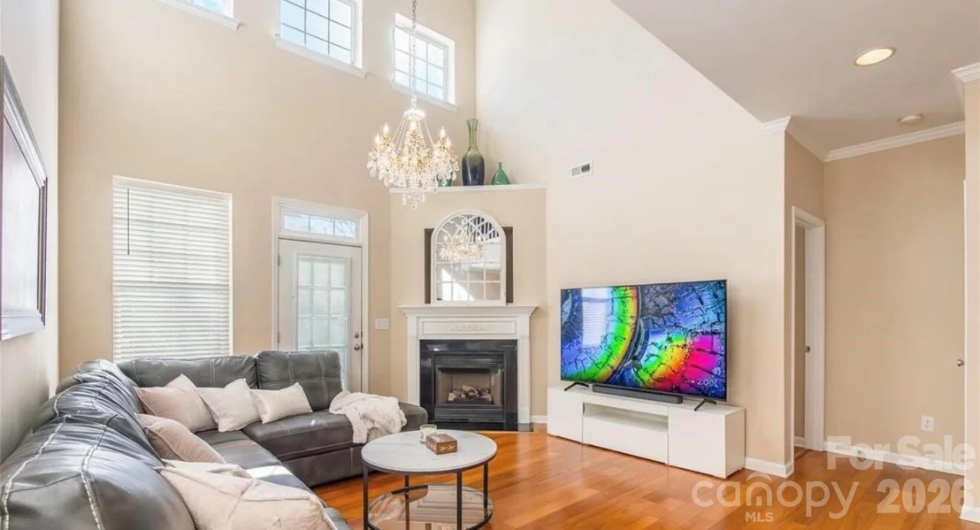 Photo of 555 Pine Links Drive