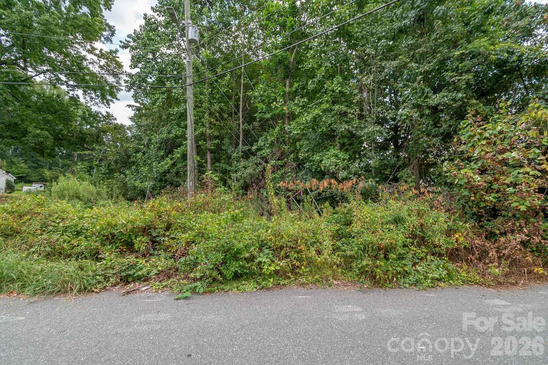 Photo of 3229 James Road