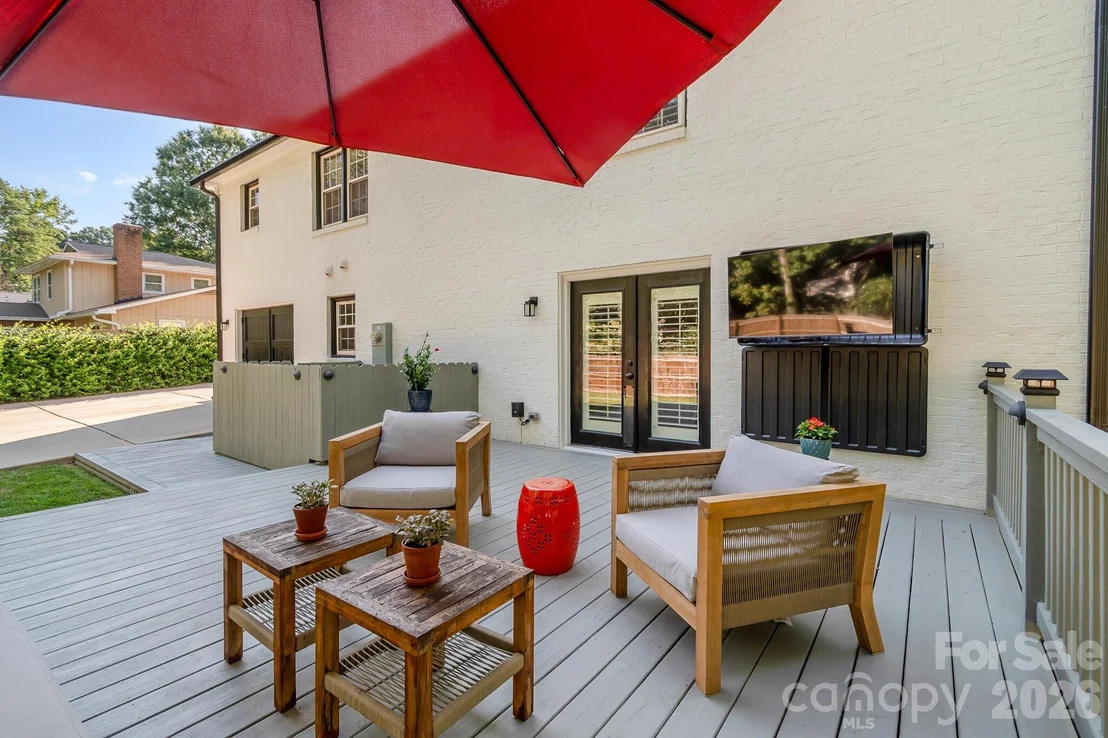 Photo of 5917 Doncaster Drive