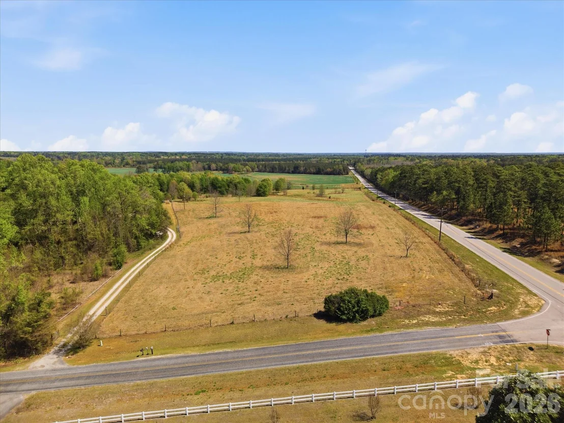 Photo of 52 Mcmillan Road