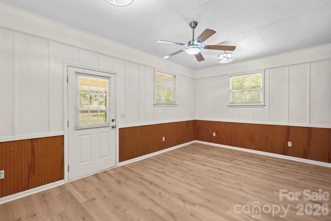 Photo of 6325 Long Ferry Road