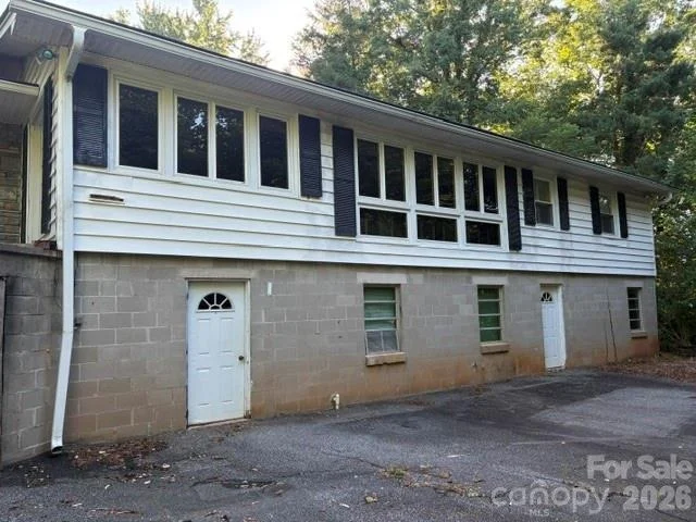 Photo of 255 Glengarnock Road