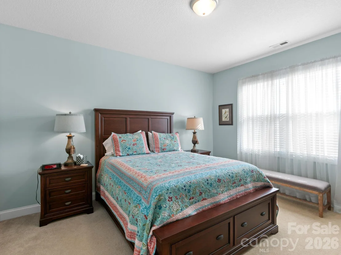 Photo of 7 Eagle Creek Trail S
