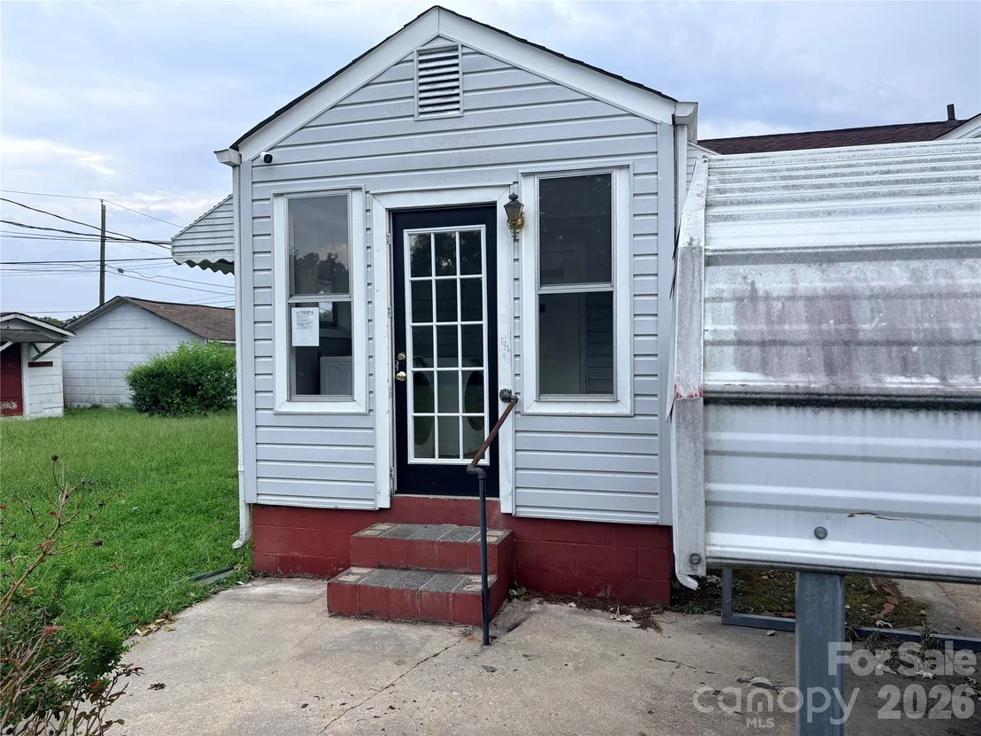 Photo of 504 Brendale Drive