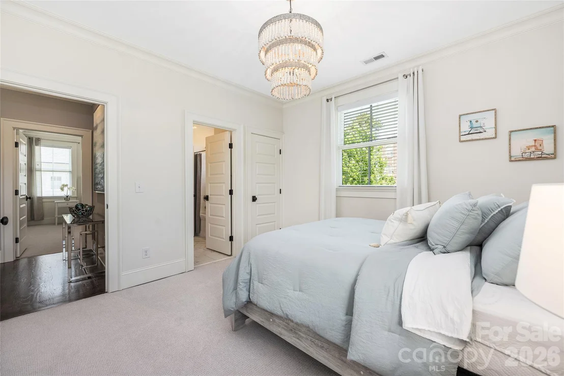 Photo of 5422 Closeburn Road