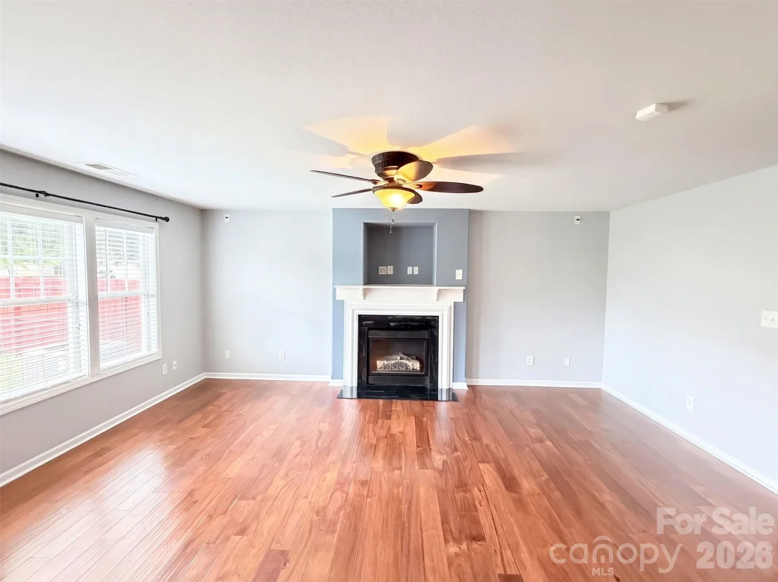 Photo of 2000 Sunlight Path Drive