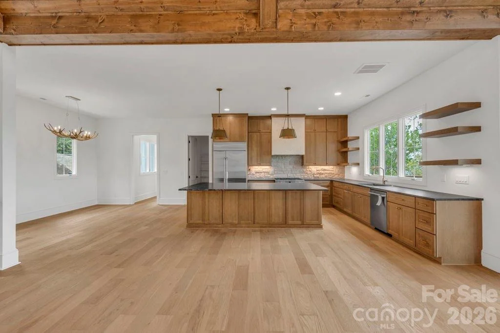 Photo of 380 Greystone Drive