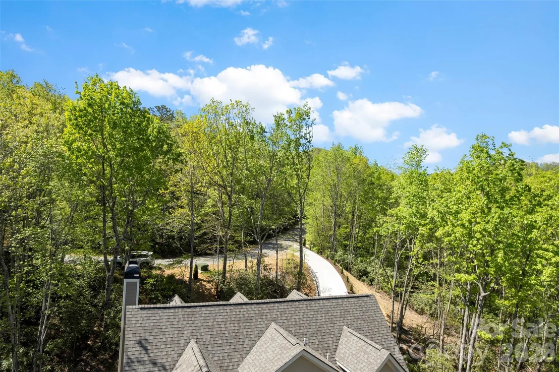 Photo of 233 Arcadia Falls Way