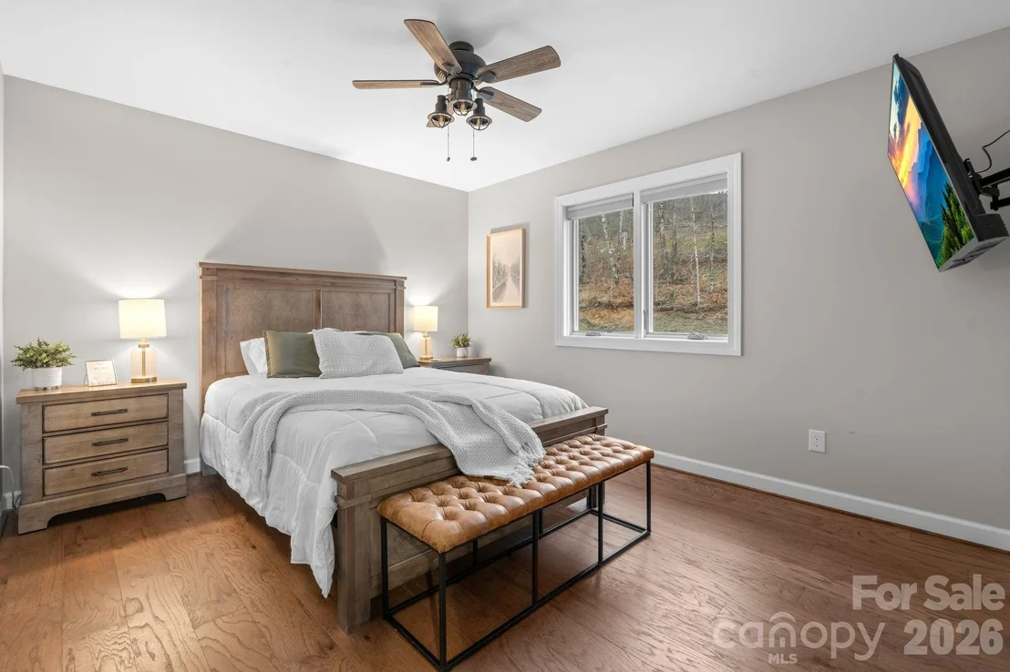 Photo of 94 Silver Fox Ridge