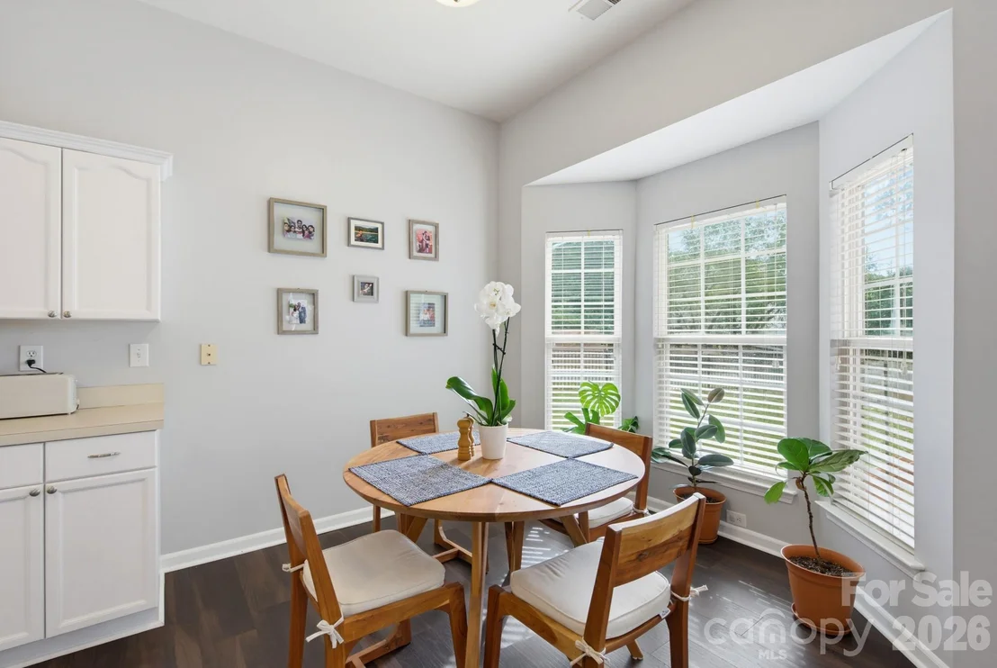 Photo of 13330 Edgetree Drive
