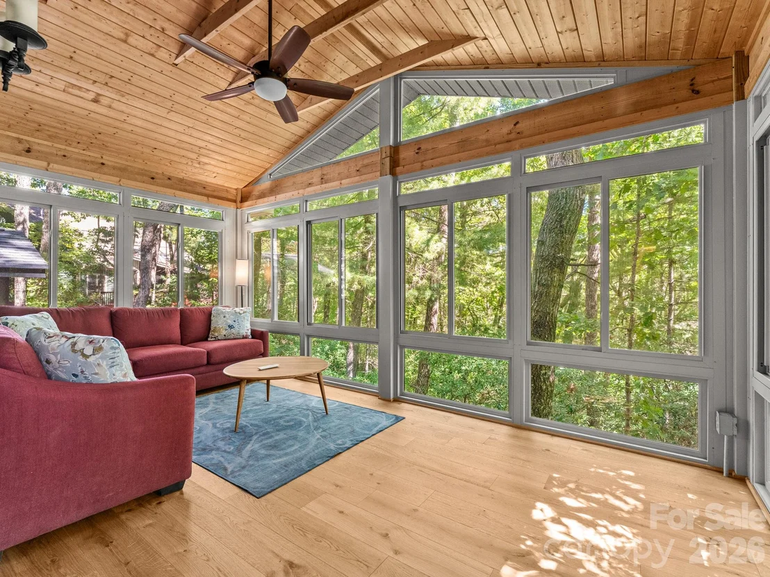 Photo of 1238 Soquili Drive
