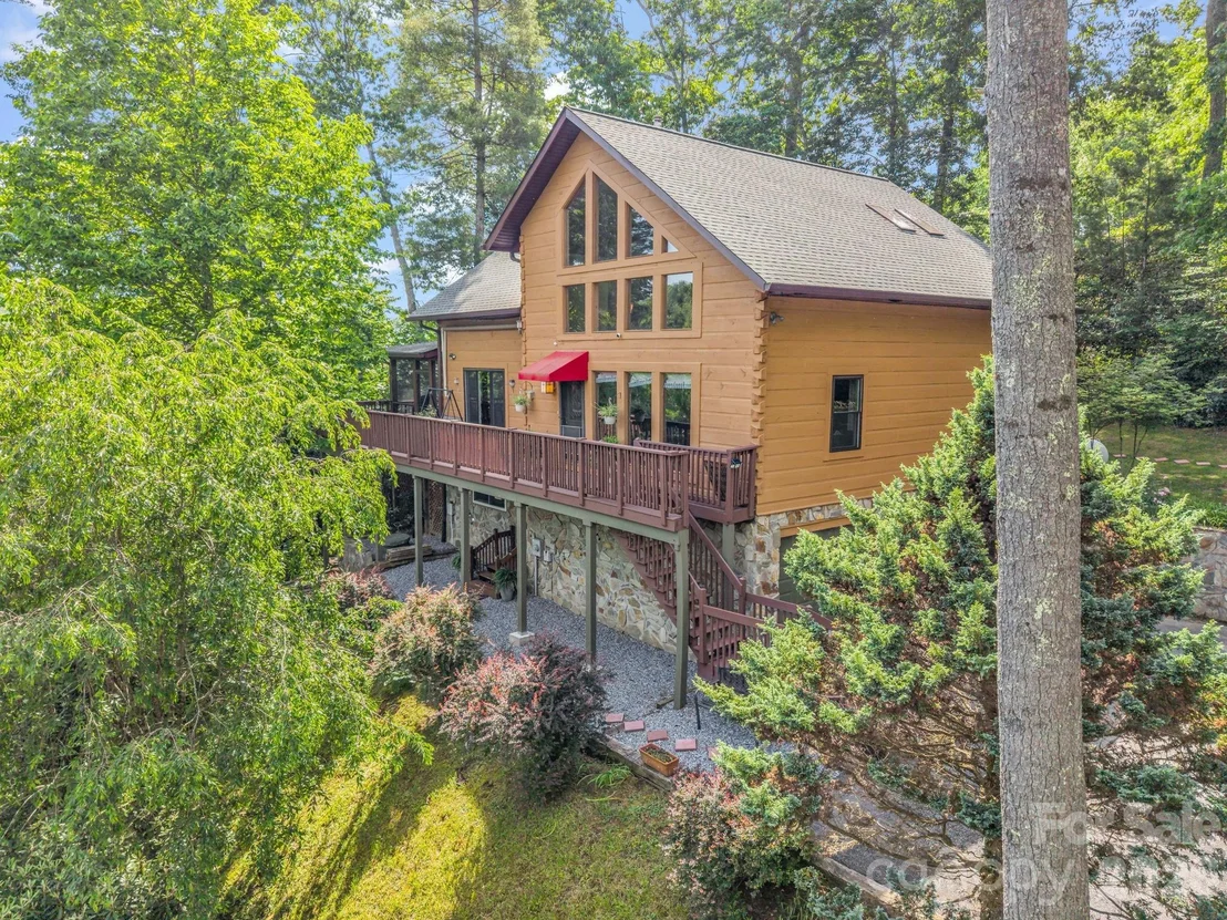 Photo of 247 Woods Road