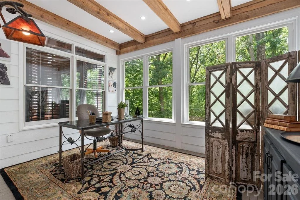 Photo of 175 Green Hills Road