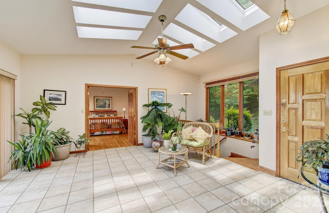 Photo of 112 Windy Gap Road