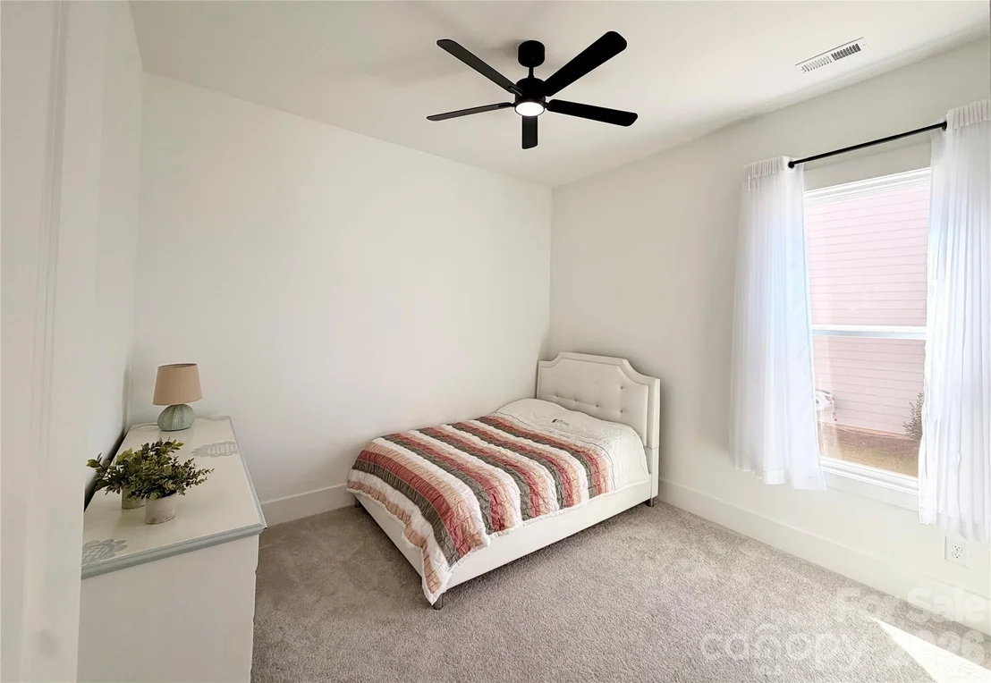 Photo of 1061 Pinecone Avenue