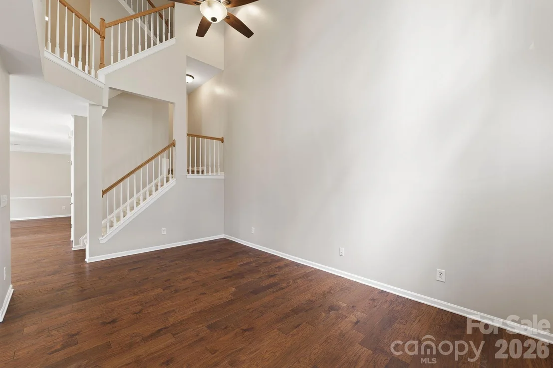 Photo of Unit 252 at 719 Deerbrook Lane