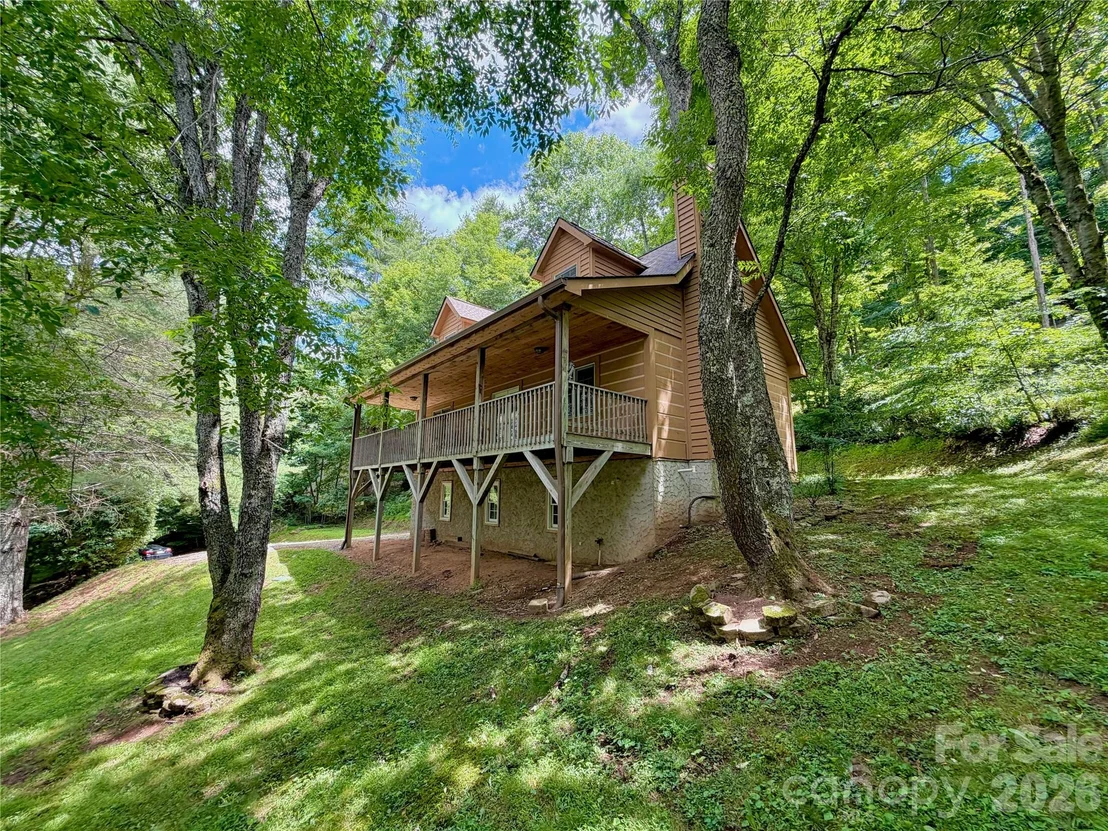 Photo of 219 Red Maple Lane