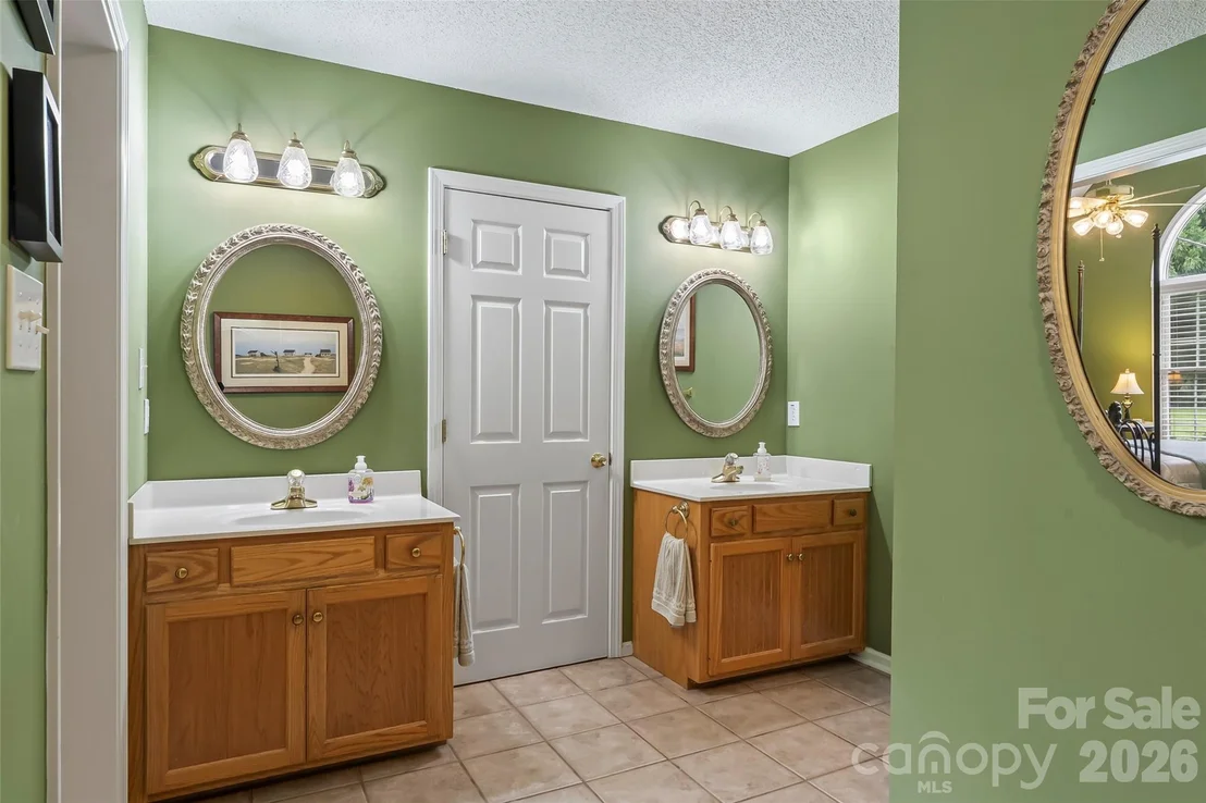 Photo of 4617 Harbor View Terrace