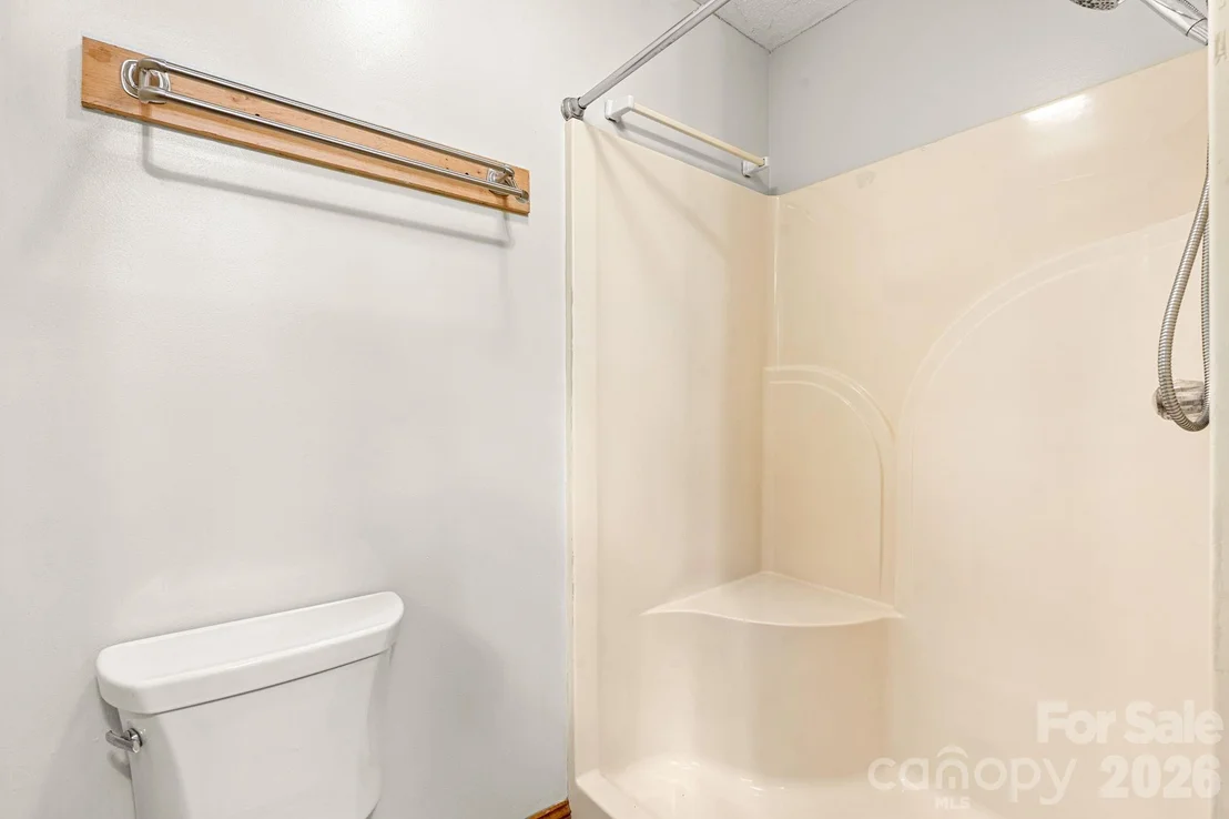 Photo of 633 Wilson Lane