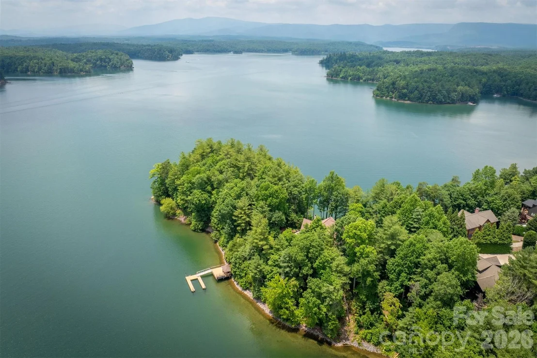 Photo of 5162 Beech Bluff Drive
