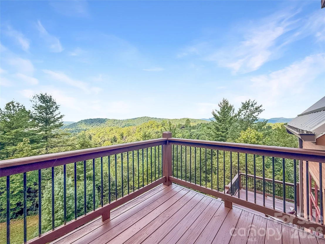 Photo of 6365 Julius Drive