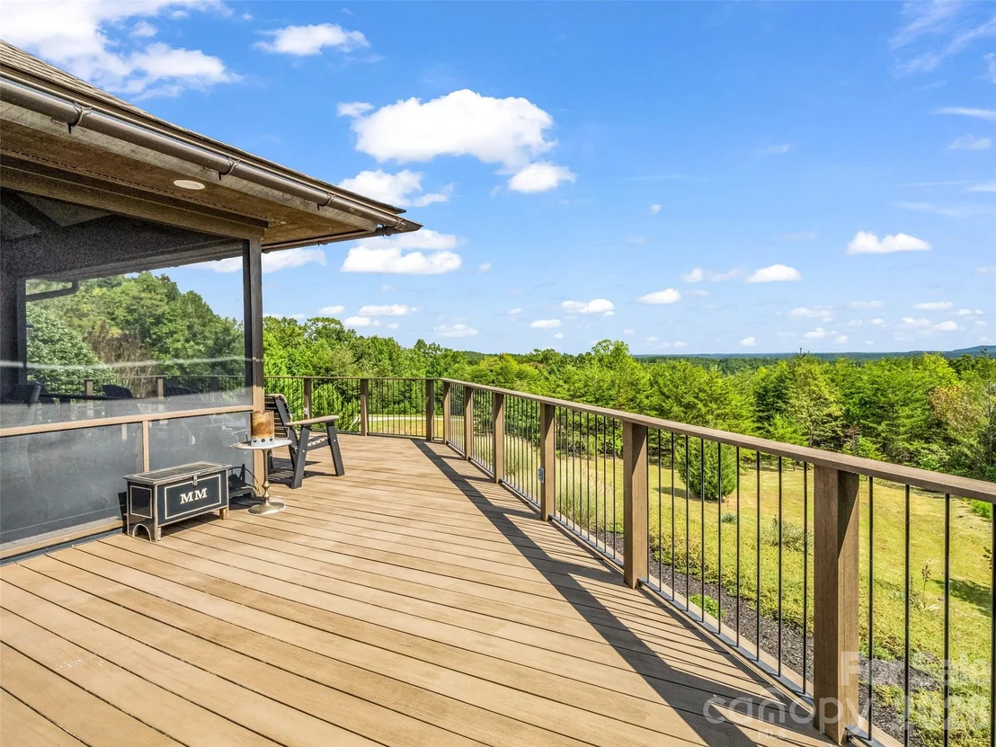 Photo of 2435 Deep Gap Farm Road E