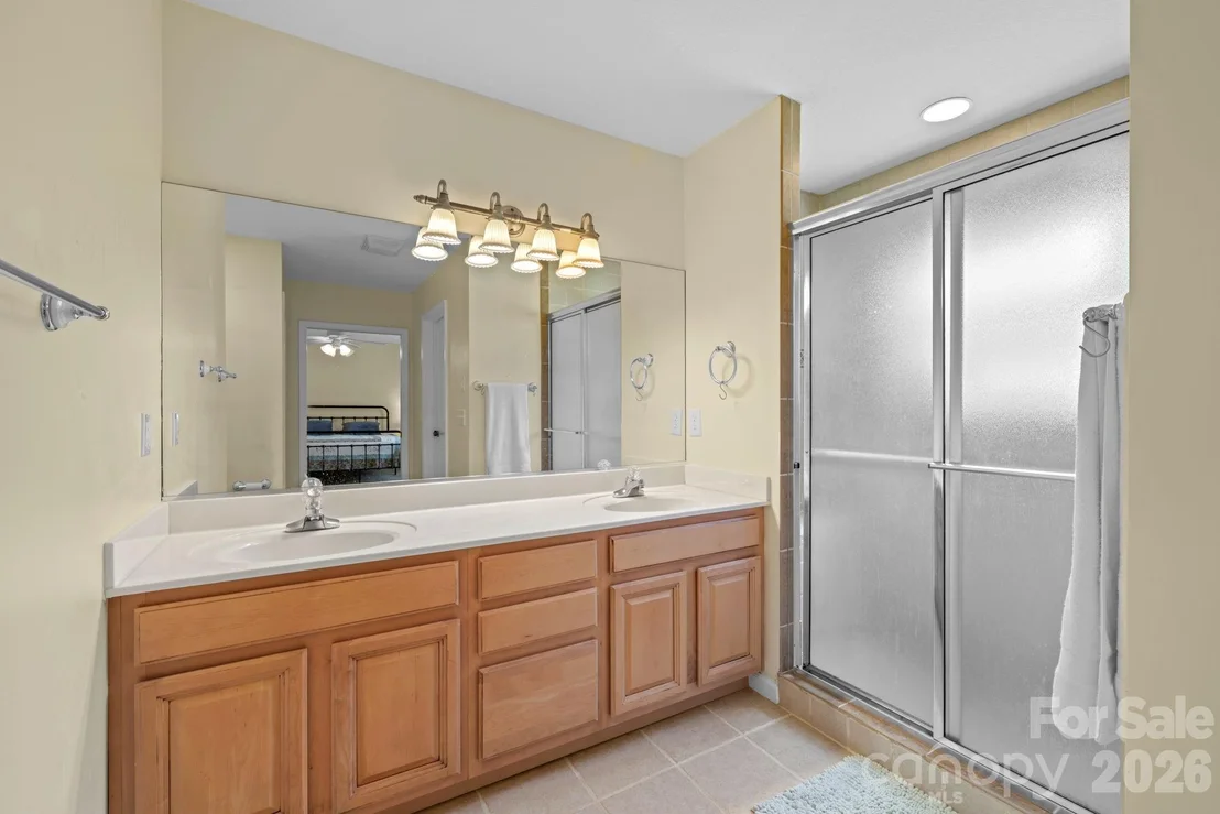 Photo of 17 Coventry Circle E
