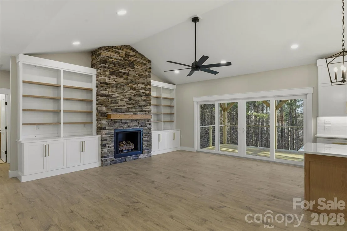 Photo of 291 Table Rock Trace NW