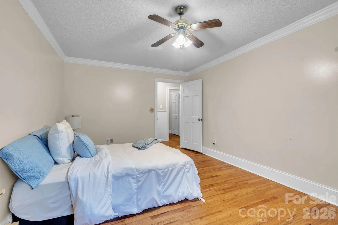 Photo of 103 Forest Avenue
