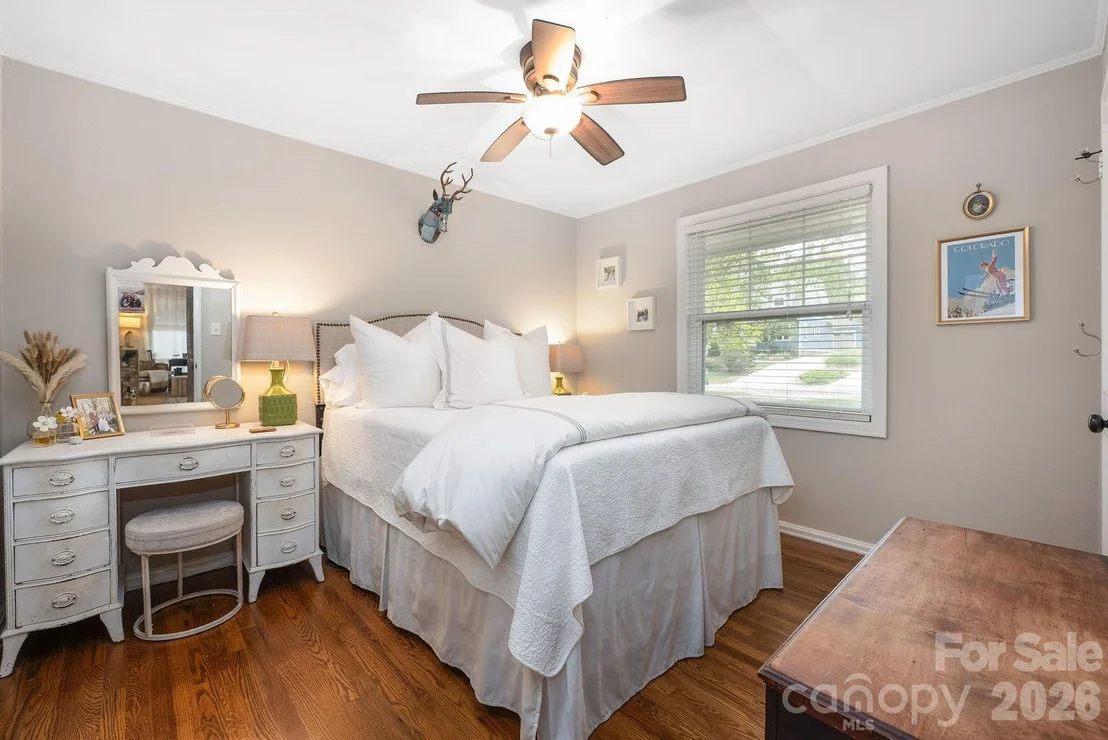 Photo of 4805 Murrayhill Road