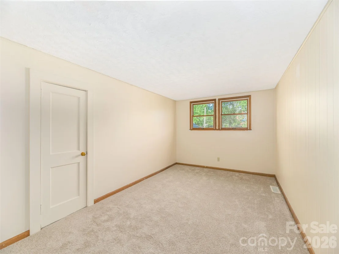 Photo of 135 Patton Avenue