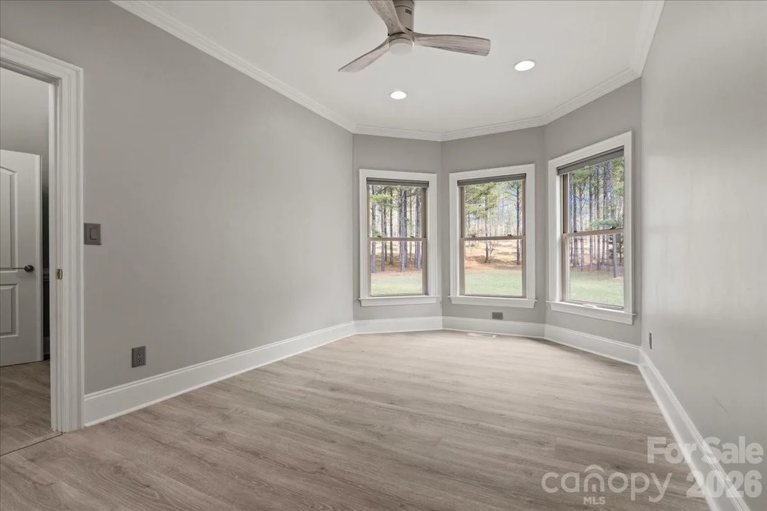Photo of 962 Miller Road