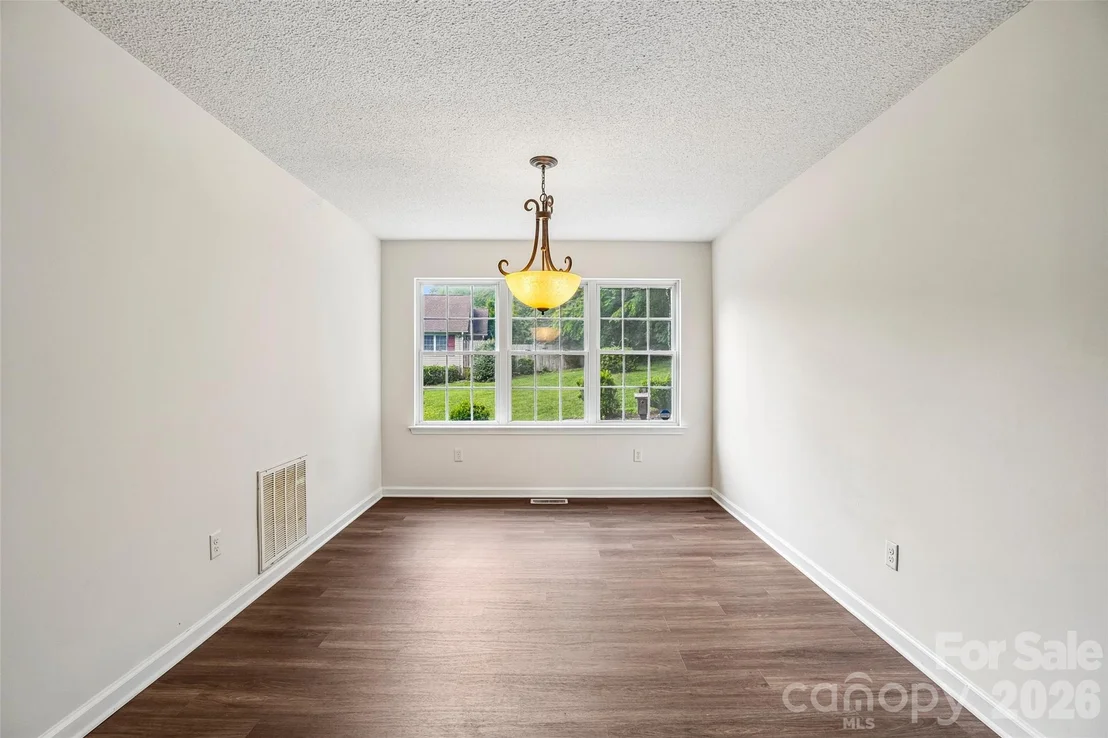 Photo of 124 Karla Circle