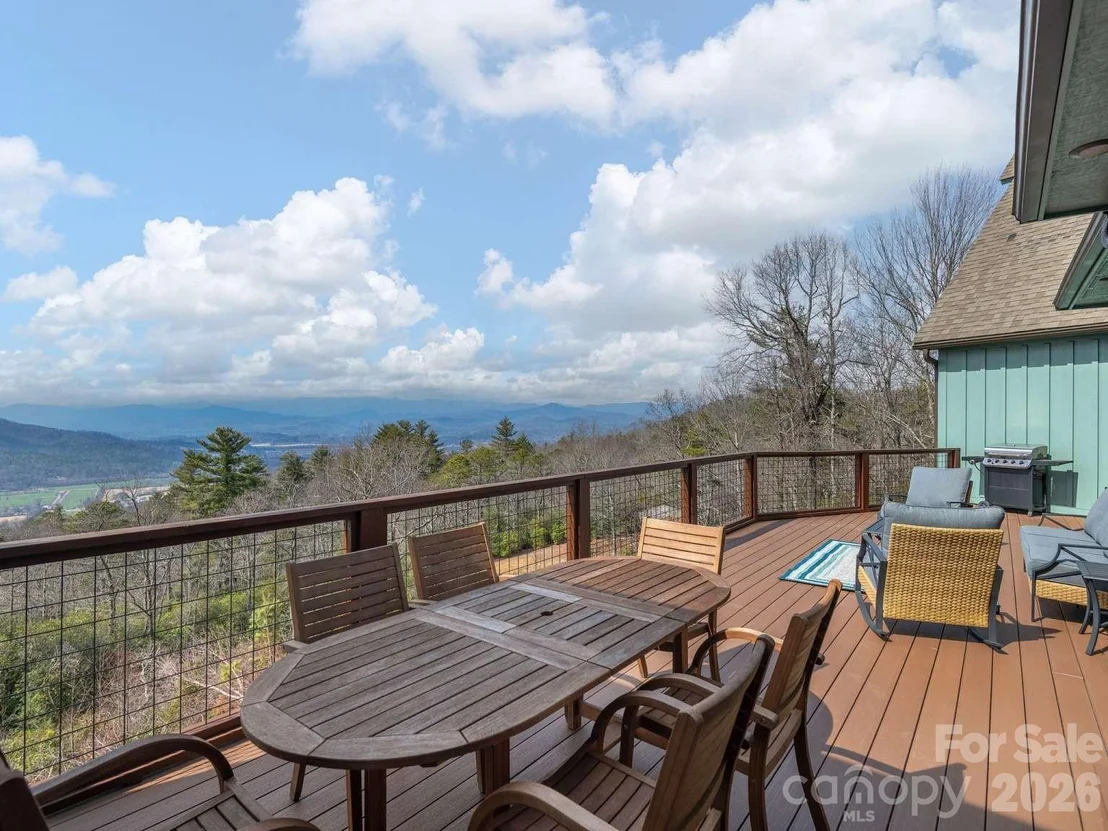 Photo of 770 Dream Weaver Drive