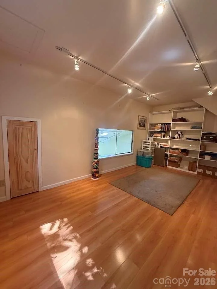 Photo of 160 Caledonia Road