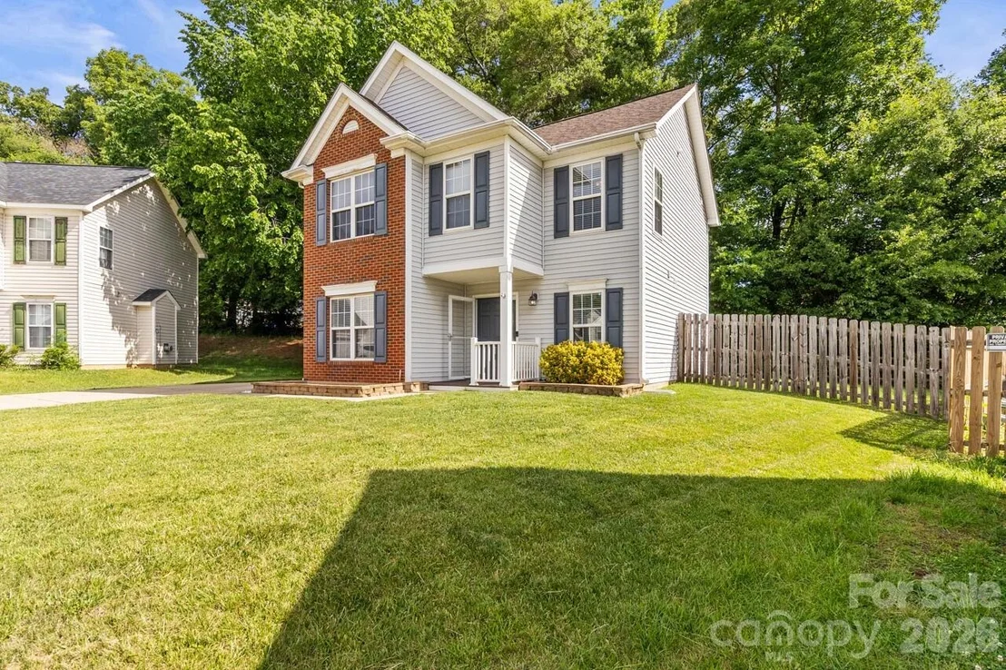 Photo of 6907 Murray Grey Lane