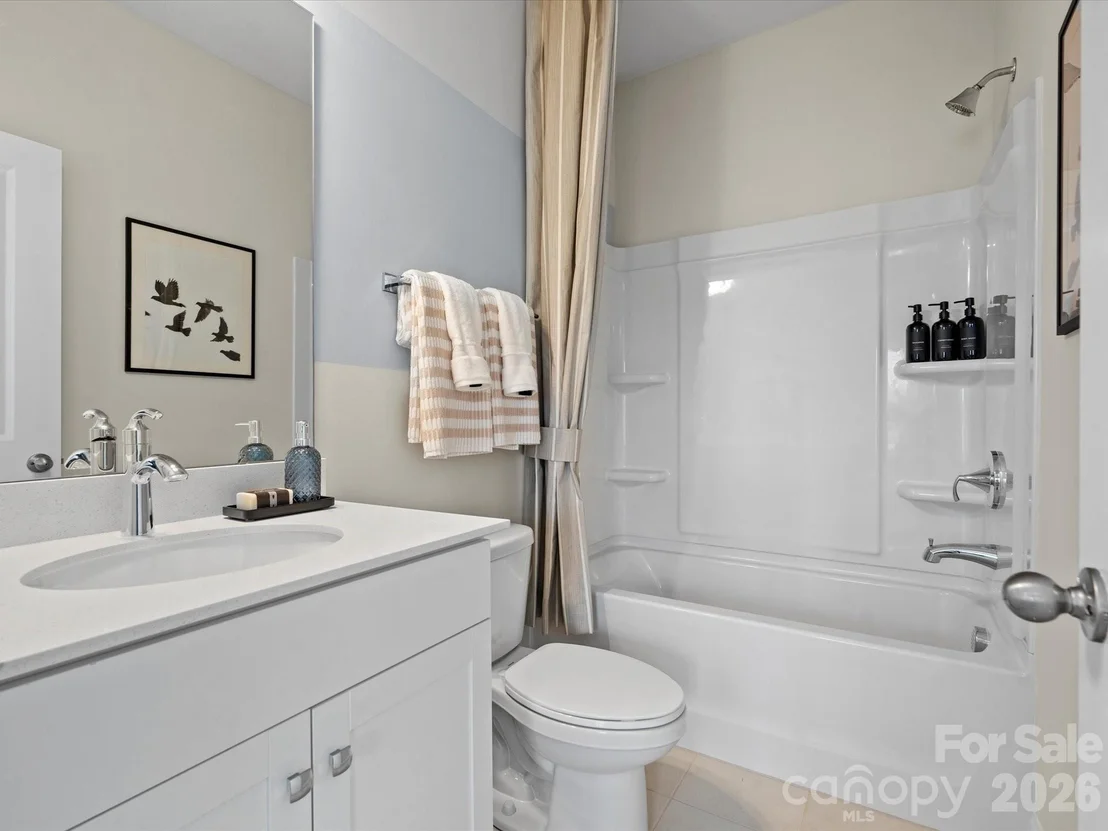 Photo of 5049 Puddle Pond Road