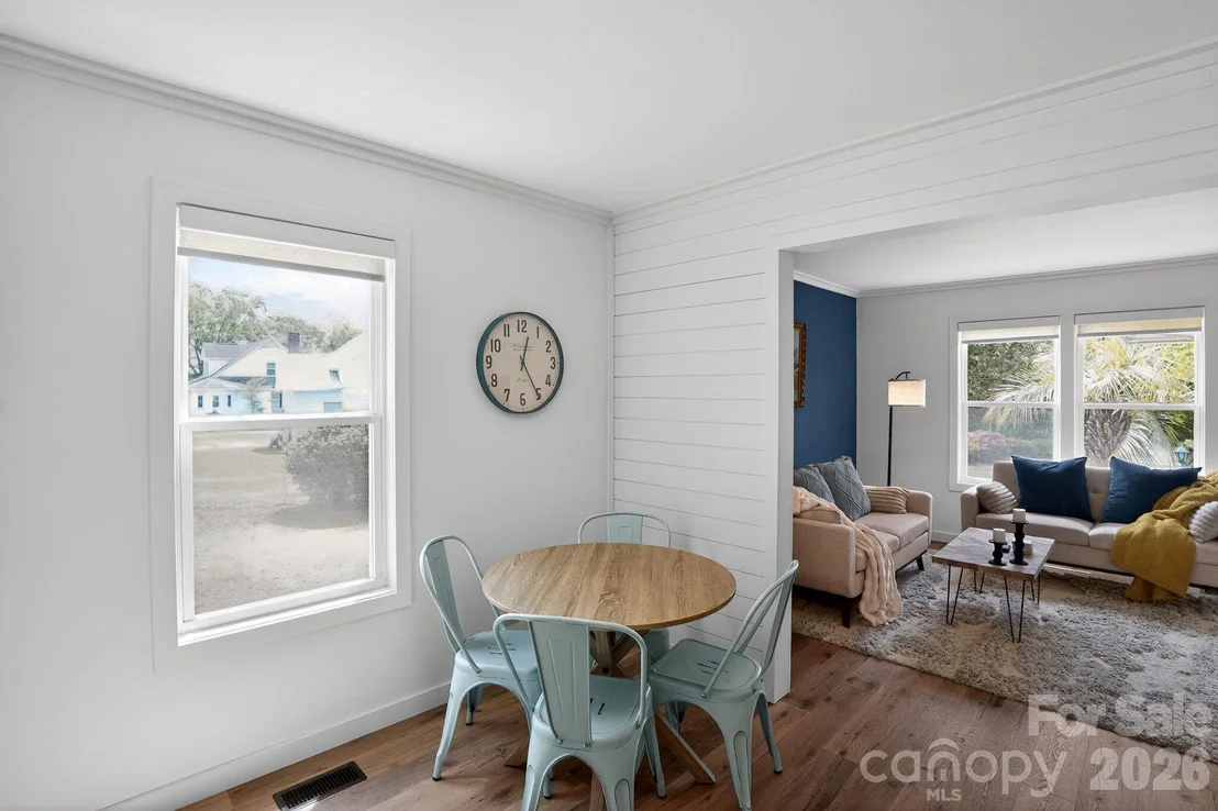 Photo of 1724 Camp Shelor Drive