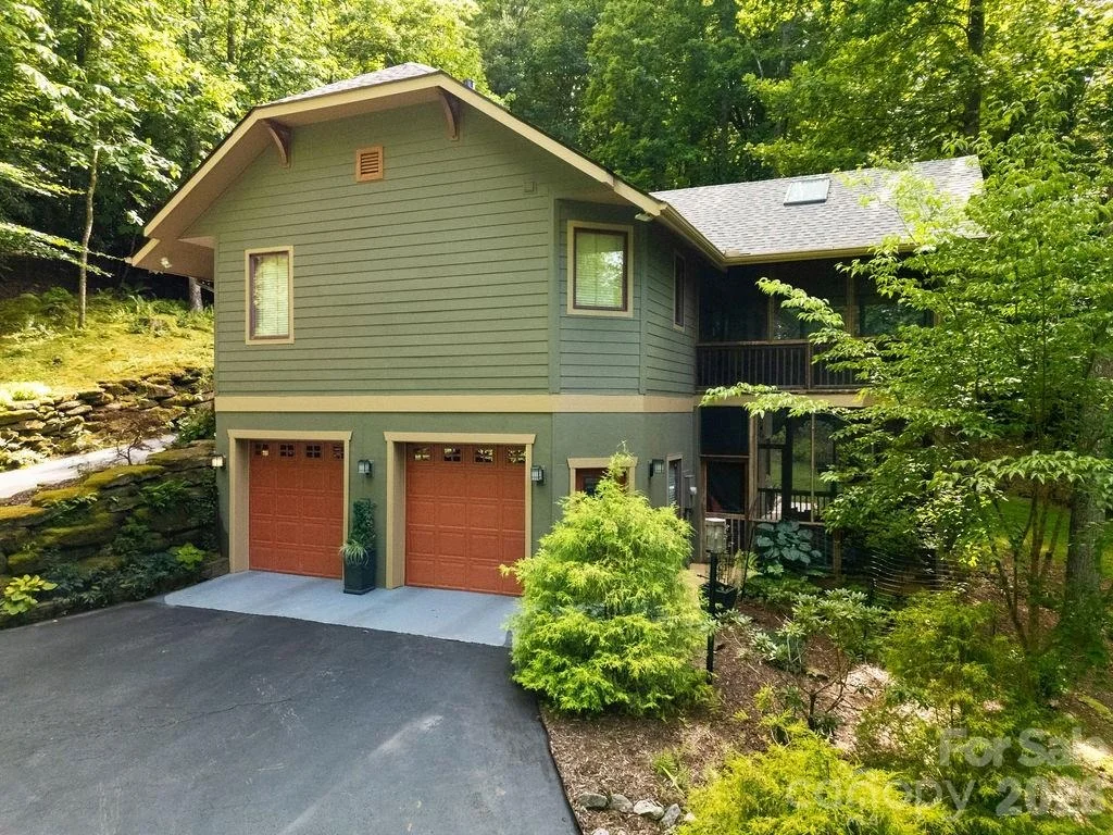 Photo of 141 Bruce Circle