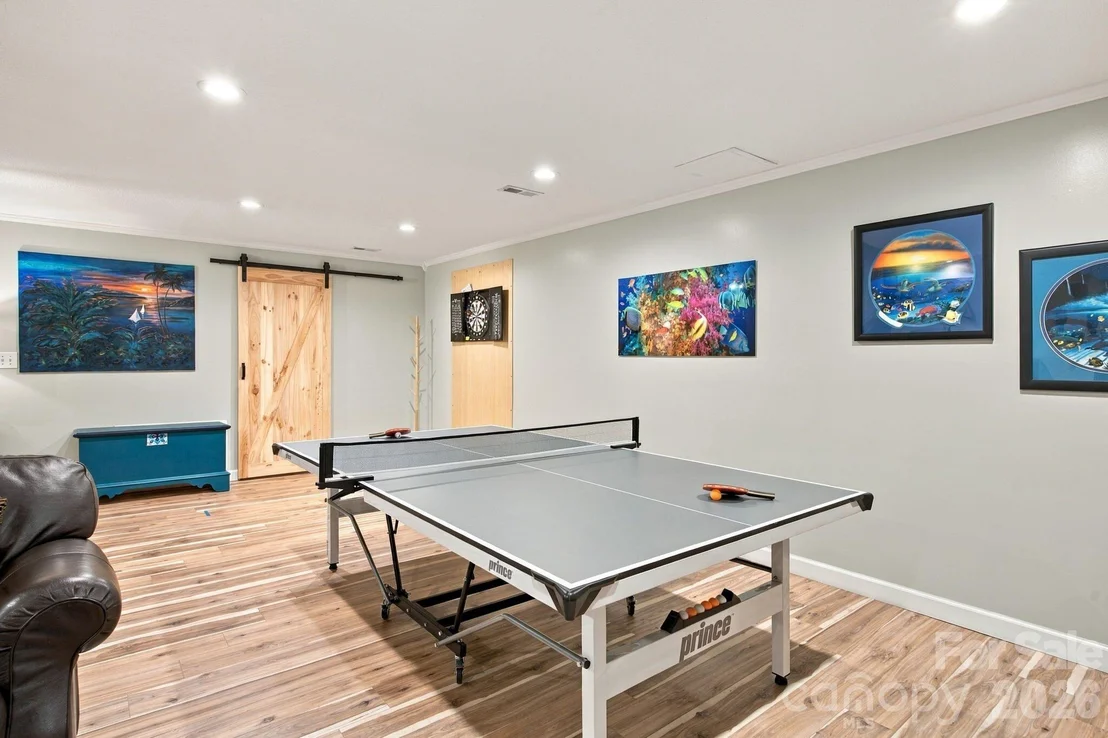 Photo of 1463 Brookstone Drive