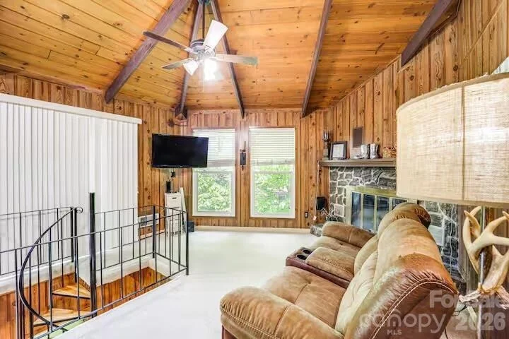 Photo of 102 Cricket Way