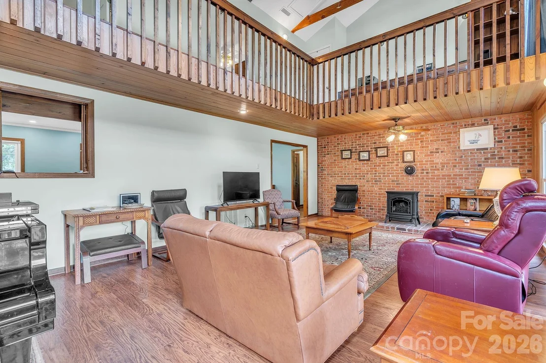 Photo of 412 Smith Road