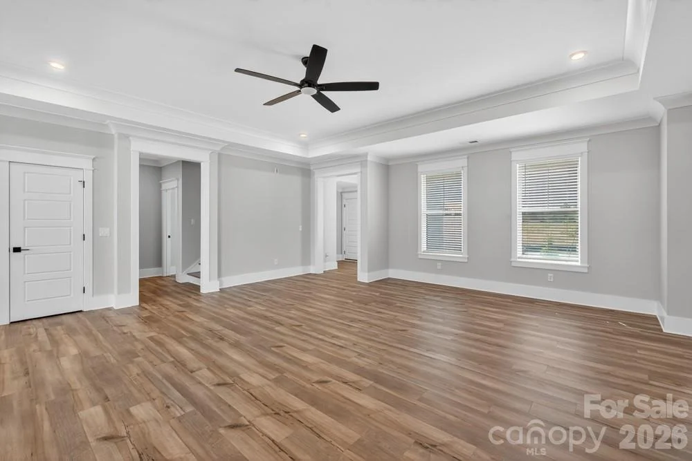 Photo of 1652 Dresden Drive
