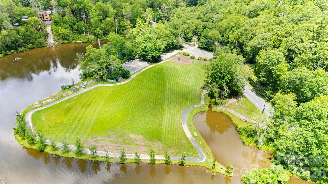 Photo of 180 Longview Road