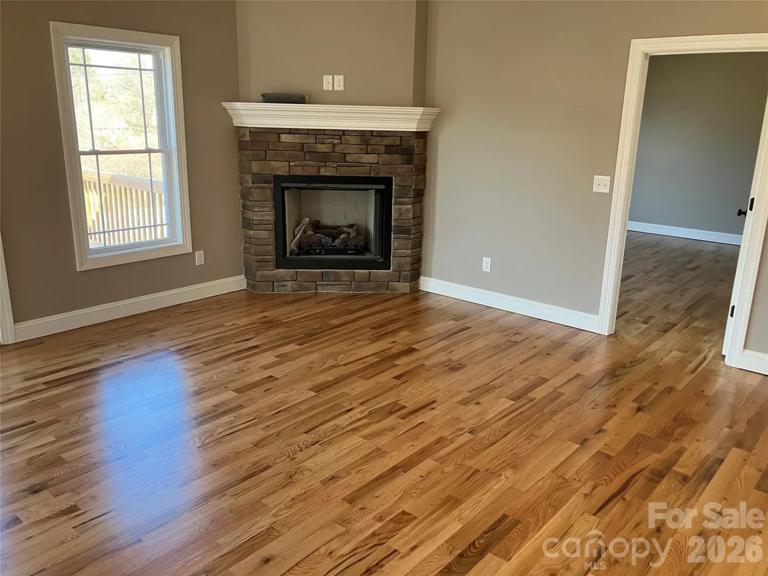 Photo of 4952 Southview Drive