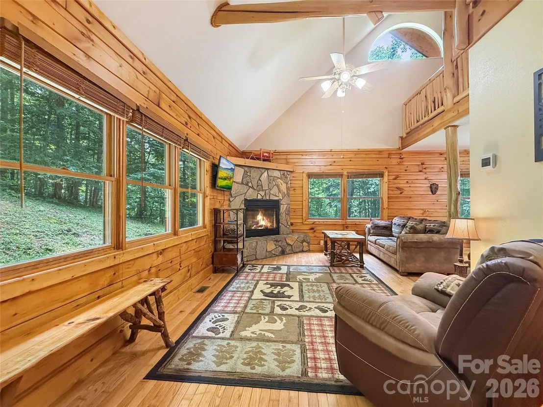Photo of 321 Grays Shadow Lane