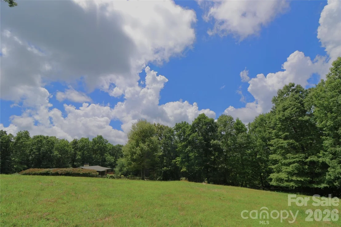 Photo of 141 Owl Haven Lane