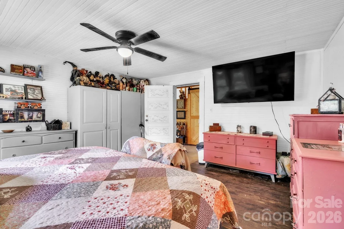 Photo of 140 Painter Road