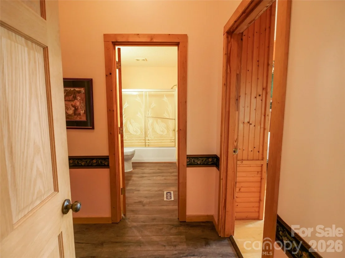 Photo of 386 Arrowhead Trail