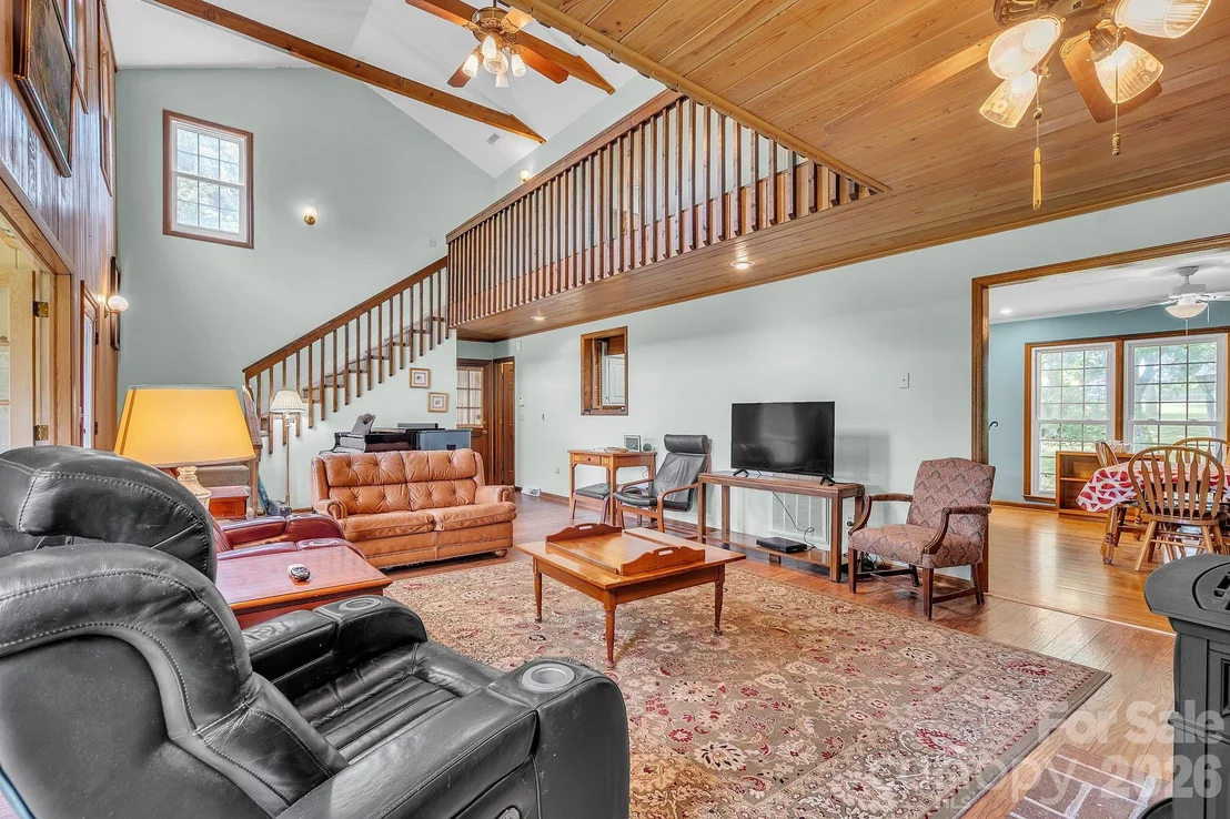 Photo of 412 Smith Road